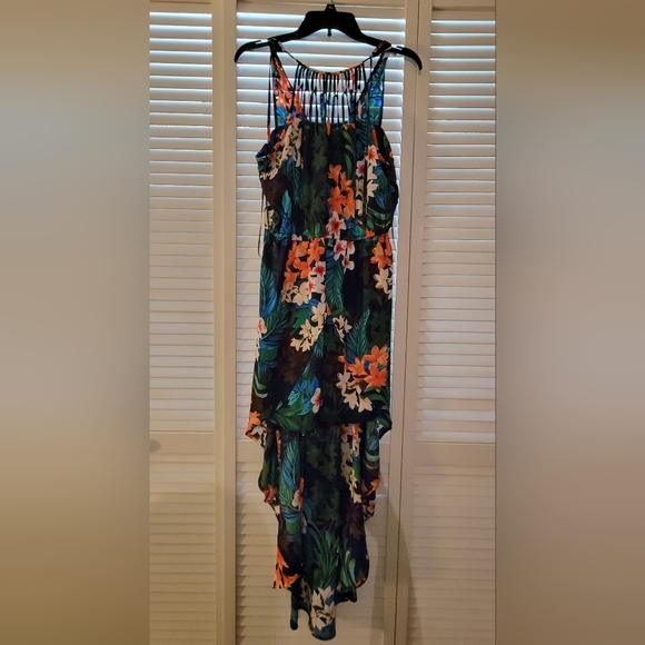 Candies Floral Hi-lo Romper - Picture 3 of 5